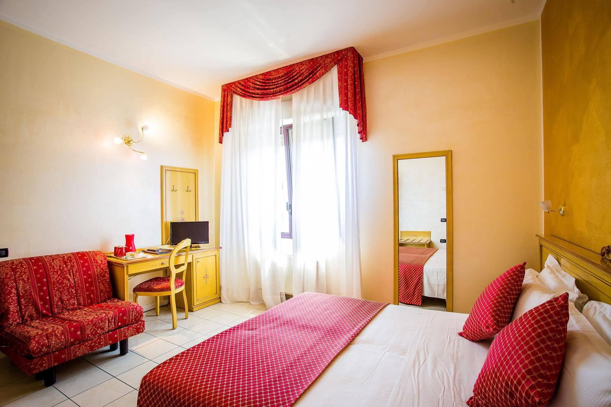 Piccolo Hotel Nogara Exterior photo