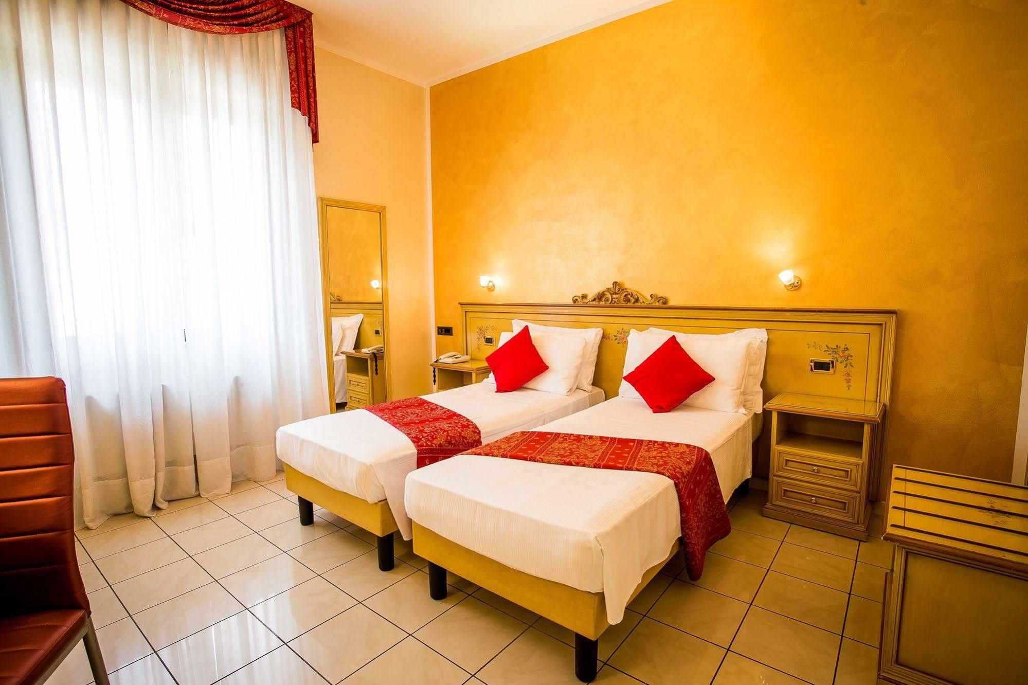 Piccolo Hotel Nogara Exterior photo